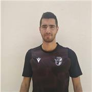 Profesor resolutivo y con amplio bagaje de conocimientos en la materia.